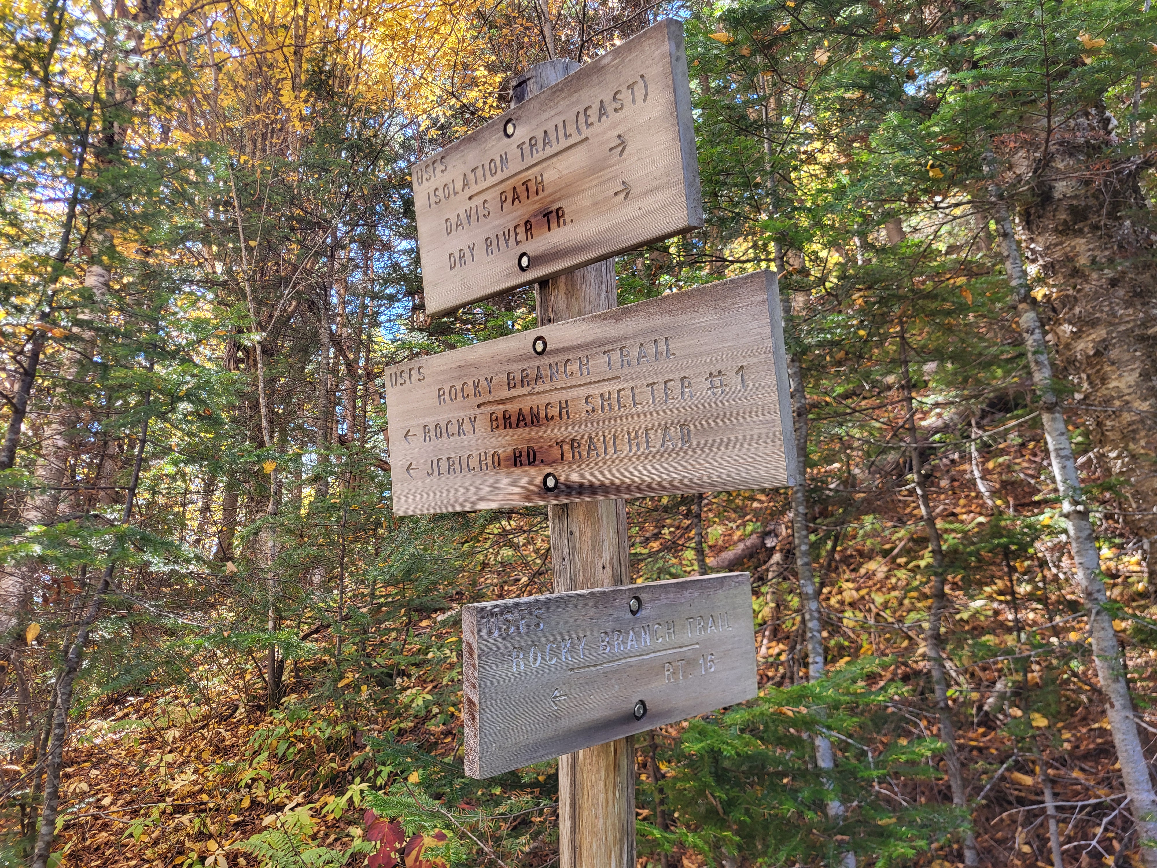 The trail sign indicating the intersection with Rocky Branch
